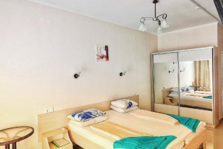 Стандартный 2-местный 1-комнатный корпус 2 (с выходом на общую террасу)